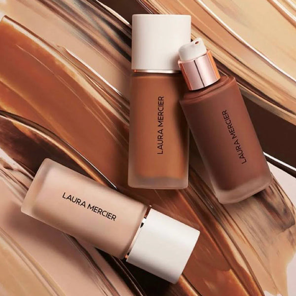 Real Flawless Weightless Perfecting Foundation